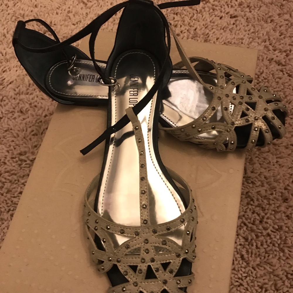 Jennifer López flats